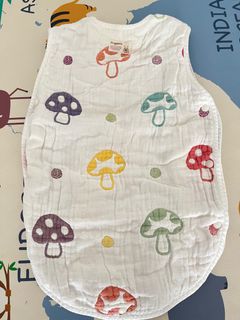 （分類：）位於 。 由 snidelam 提交（商品編號 1406508732，圖片 1）。簡介： 。