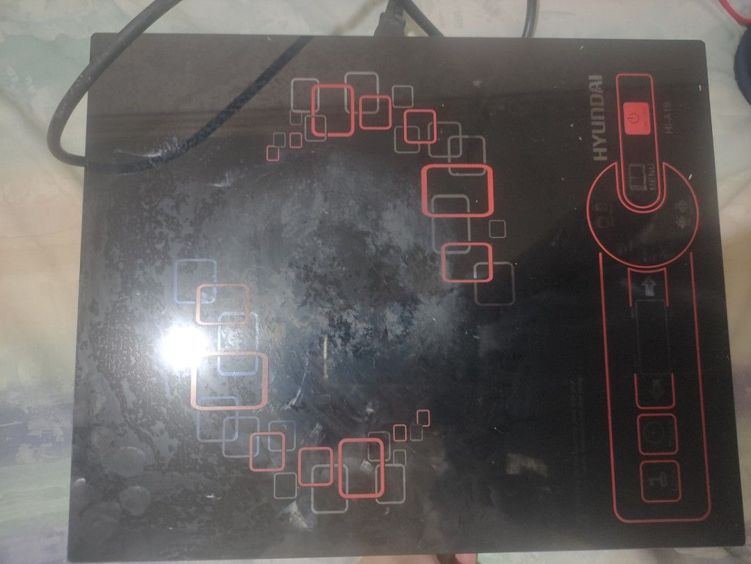 Hyundai HI-A19 Induction Cooker (Category: Cookers) located in Manila. Submitted by trick824 (Listing ID 1406520561, Image 1). Description: In very good condition minsan lang po magamit pag nasa manila yung mag iina ko , first owner po ako . - Hyundai -A19 Induction Cooker - Digital display and touch controls - Black surface with red accents - Power and timer settings - Includes power cord RFS: Need Funds Shipping: Lalamove or LBC , Buyers will s