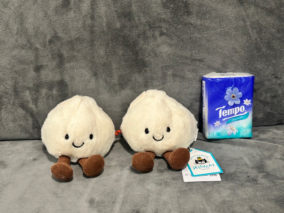 全新正版Jellycat 小籠包Yum & Sum Dumplings 毛公仔, 興趣及遊戲