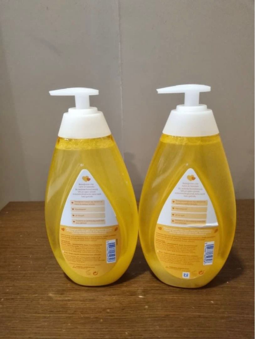 Johnson's Baby Shampoo 750ml (Category: Baby Toiletries & Grooming) located in Quezon City. Submitted by carou31196 (Listing ID 1406605170, Image 2). Description: For Sale: Johnson’s Baby Shampoo 750 ml - Brand new and never used - Authentic, bought from S&R - Php 280 per pc (lower than SRP) - RFS: Bought double - Meet up location: Libis area or Eastwood Mall.