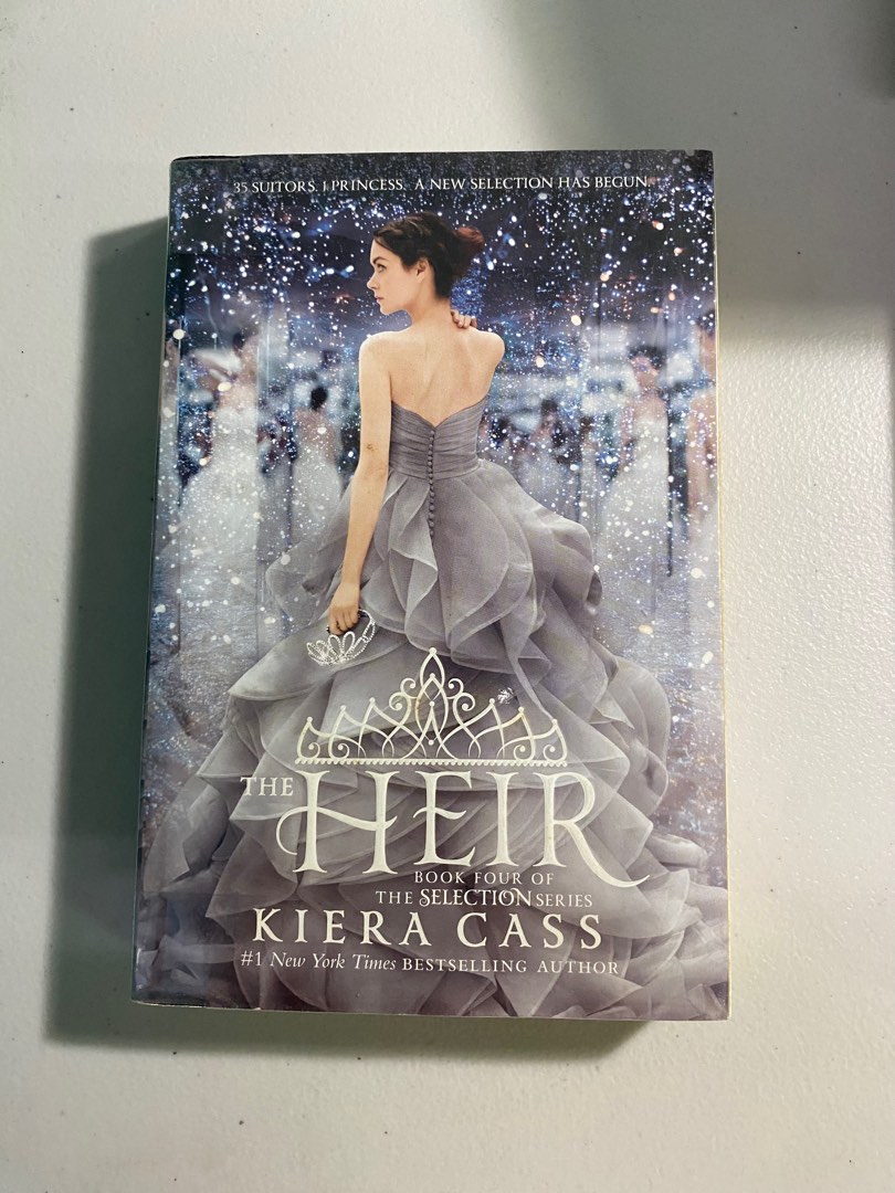 KIERA CASS THE HEIR BOOK 4 SELECTION SERIES 📚, Hobbies &amp; Toys, Books &amp; Magazines, Fiction &amp; Non ...