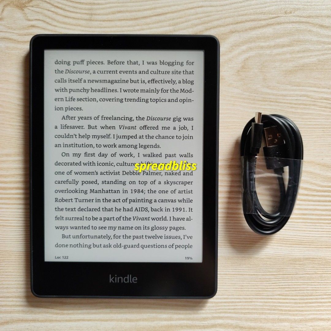 Kindle Paperwhite 5 Black 16gb (Category: E-Readers) located in Manila. Submitted by spreadbliss (Listing ID 1406479435, Image 3). Description: KINDLE PAPERWHITE 5 Black 16gb with minor/light scratches on screen & body Inclusions: Unit, cable, free stickers 📌 Manila Shipping nationwide Same day delivery to serviceable areas MOD: Grab, Lalamove, LBC, J&T, etc. MOP: COD/COP, GCash/Maya, bank transfer No lowballers pls. Thank you! Follow for more a