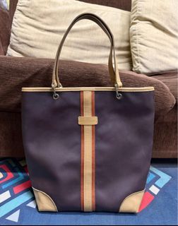 (Category: ) located in . Submitted by suziene (Listing ID 1406499913, Image 1). Description: .