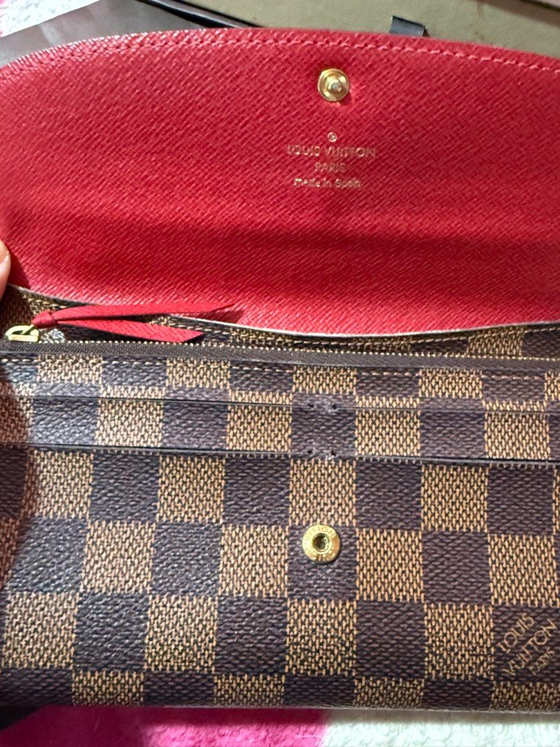 Louis Vuitton Emilie Damier Ebene Wallet (Category: Luxury Bags & Wallets) located in Pasig City. Submitted by chechitaco07 (Listing ID 1406523466, Image 3). Description: Original LV Emilie Damier Ebene Long Wallet Comes with box and paperbag Bought in LV Greenbelt Plus SF.