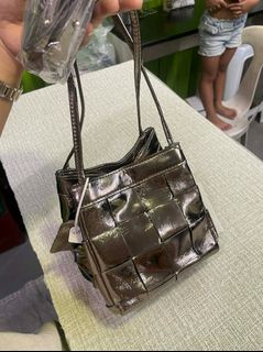 (Category: ) located in . Submitted by gracestoreph2014 (Listing ID 1406468307, Image 1). Description: .