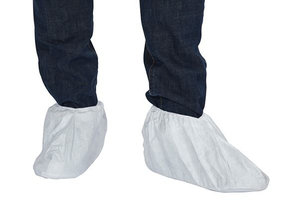 MICROFIBER SHOE COVER-WHITE (PAIR) (Category: Medical Supplies & Tools) located in Quezon City. Submitted by andrea_dxs (Listing ID 1406492806, Image 1). Description: .