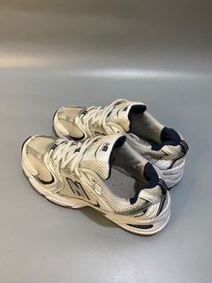 (Category: ) located in . Submitted by jibsthrift (Listing ID 1406562733, Image 1). Description: .