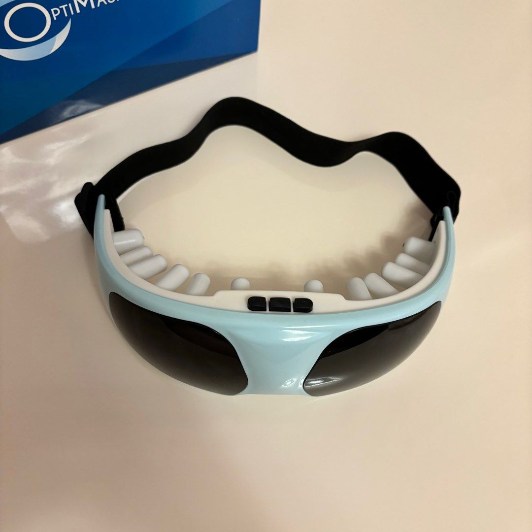 OptiMaskPro mint green relaxing eye massager massaging device (Category: Massage Devices) located in Quezon City. Submitted by fairycatss (Listing ID 1406466059, Image 2). Description: 📌PLEASE READ 👓Used twice 👓Bought for 2k+ 👓Do not hesitate to ask questions 👓Check my page for free items if purchase is over a certain amount :) 👓Please do manage your expectations as these are preloved 👓No cancellation/ refunds/ returns 💵Payment method: Gc