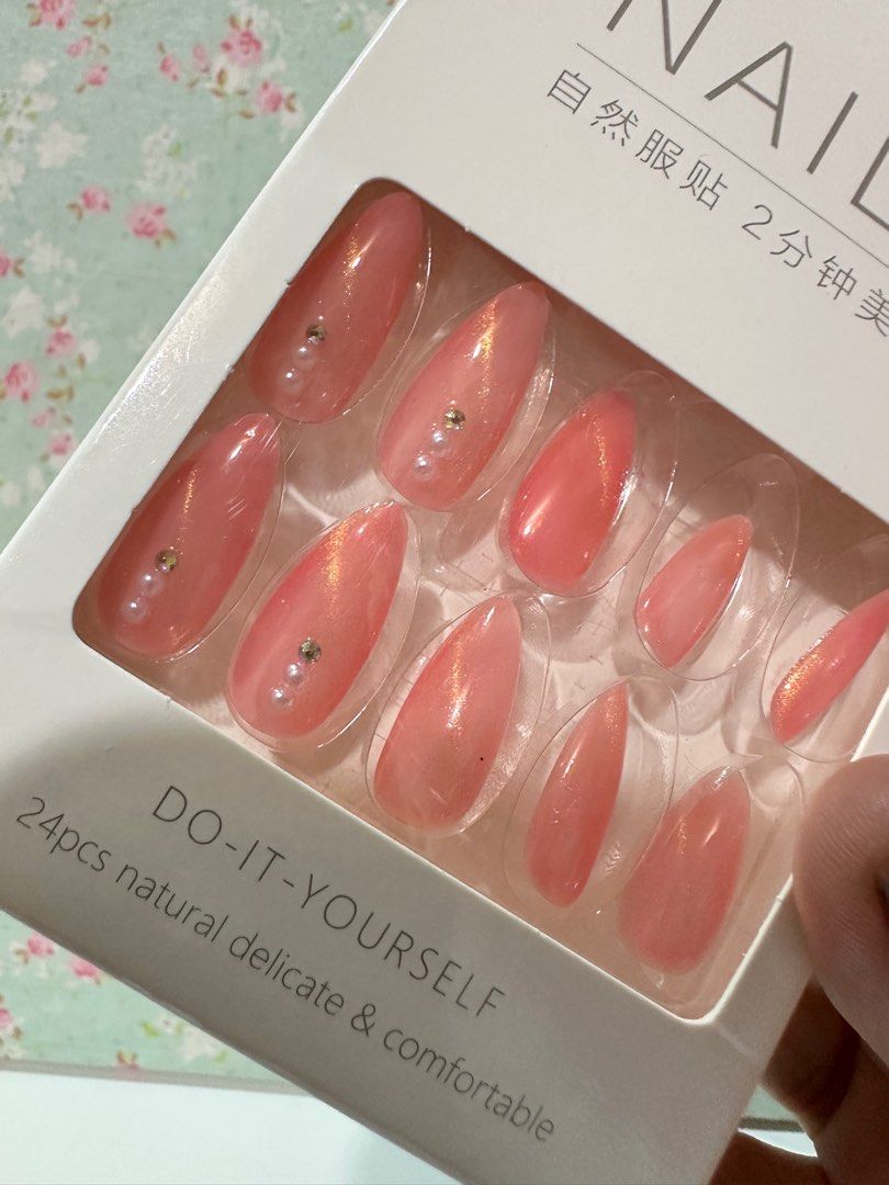 Peach diy nail extension set (Category: Hands & Nails) located in Davao. Submitted by favoritepreloved (Listing ID 1406574955, Image 2). Description: ❤️ Fixed price.