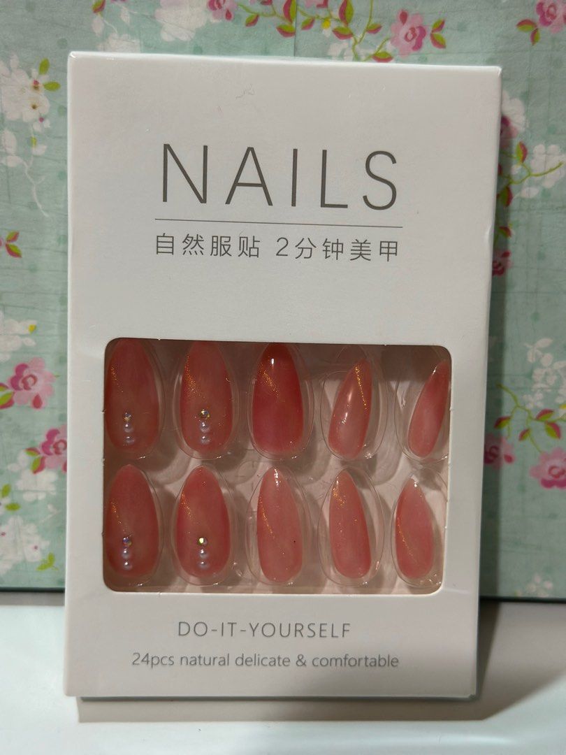 Peach diy nail extension set (Category: Hands & Nails) located in Davao. Submitted by favoritepreloved (Listing ID 1406574955, Image 1). Description: ❤️ Fixed price.
