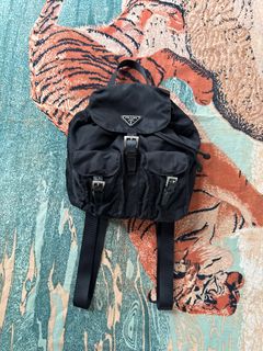 (Category: ) located in . Submitted by streetwear.collections (Listing ID 1406486163, Image 1). Description: .