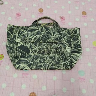 (Kategori: ) berada di . Dikirim oleh cargomasamba (ID iklan 1406583463, Gambar 1). Deskripsi: .