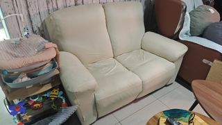 (Category: ) located in . Submitted by gemsgive (Listing ID 1406498822, Image 1). Description: .