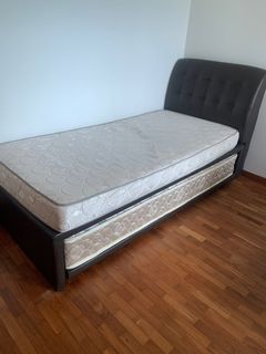 (Category: ) located in . Submitted by sophialoon (Listing ID 1406515918, Image 1). Description: .