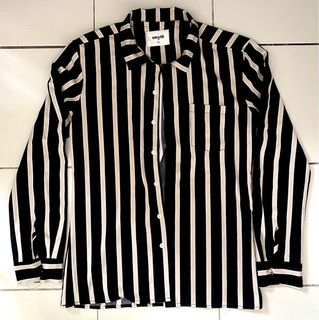 (Category: ) located in . Submitted by archivalcollections (Listing ID 1406523518, Image 1). Description: .