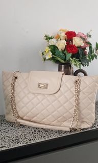 (Kategori: ) berada di . Dikirim oleh limode (ID iklan 1406531875, Gambar 1). Deskripsi: .