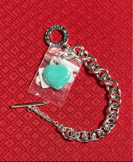 (Category: ) located in . Submitted by clothesfindph (Listing ID 1406527666, Image 1). Description: .