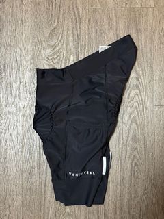 (Category: ) located in . Submitted by ThriftShopp (Listing ID 1406487704, Image 1). Description: .