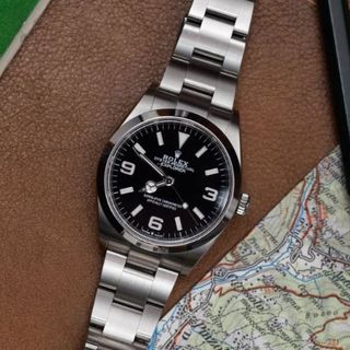 (Category: ) located in . Submitted by watchcentresg (Listing ID 1406659786, Image 1). Description: .