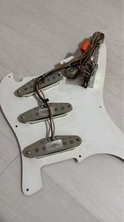 (Category: ) located in . Submitted by guitarplayerbox (Listing ID 1406775270, Image 1). Description: .