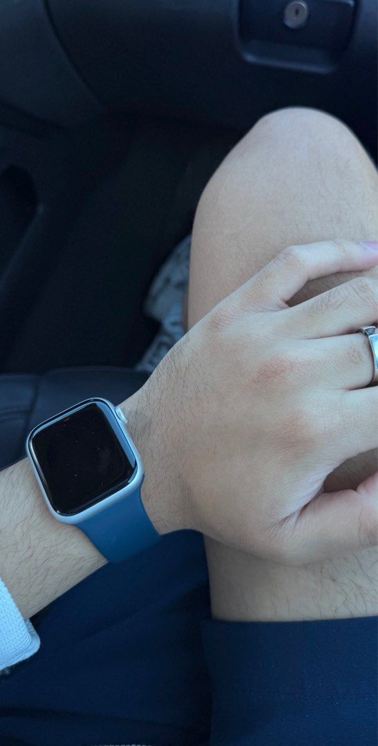 Apple Watch Series 9 (Category: Wearables & Smart Watches) located in San Fernando. Submitted by lloydie. (Listing ID 1406812524, Image 3). Description: - Apple Watch Series 9 - platinum silver - Comes with original blue band - 100% battery health -no box -ereceipt.