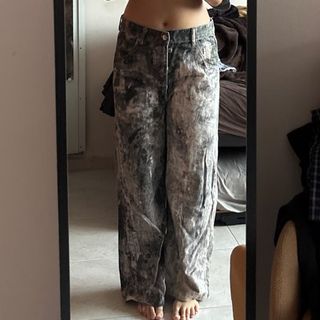 (Category: ) located in . Submitted by bigapplebigpeach (Listing ID 1406730670, Image 1). Description: .