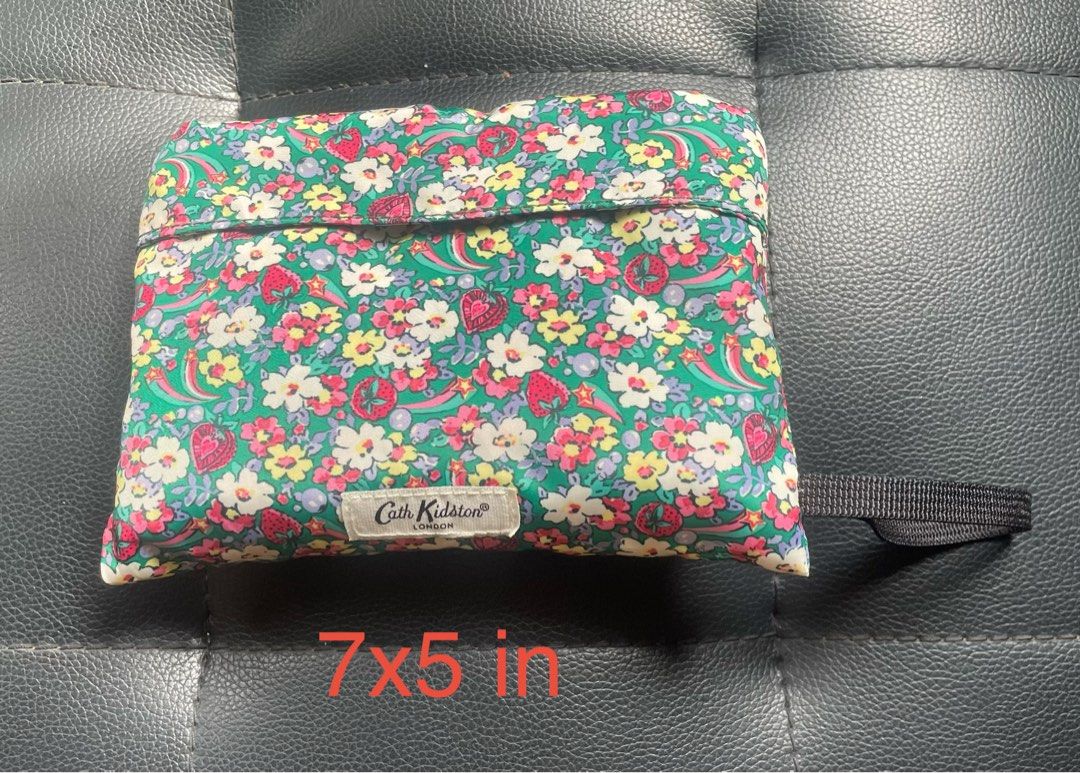 Cath Kidston foldable sling (Category: Cross-body Bags) located in Cainta. Submitted by robbynt (Listing ID 1406673813, Image 2). Description: 👗👟👜 Part of my closet clean-out! Letting go of some of my faves — all preloved and in great shape. From my closet to yours. 😊 ✅ Color - multicolor ✅ Size - medium ✅ Bag type - sling ✅ Bag closure - zipper ✅ Hardware - silver ✅ Adjustable strap ✅ Front pocket - hidden magnetic lock ♻️ Location: Cainta, 