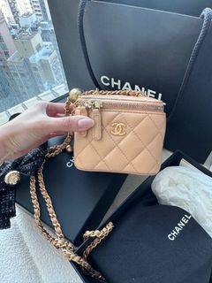 （分類：）位於 。 由 jesecondhand 提交（商品編號 1406696336，圖片 1）。簡介： 。