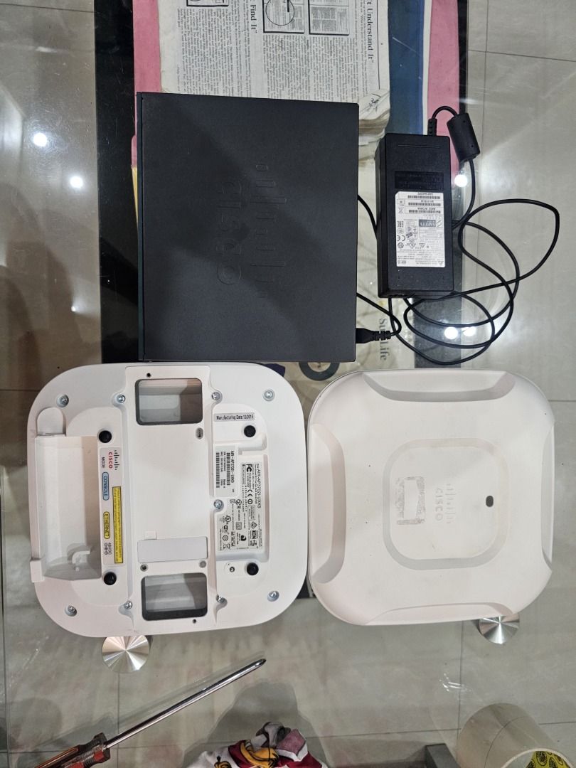 Cisco Wireless Access Point (Category: Office & Business Technology) located in Calamba. Submitted by rjtrader (Listing ID 1406783041, Image 3). Description: - Cisco wireless access point - Includes power adapter - Main unit and top cover included - Ideal for network expansion 1 unit Cisco 2500 Wireless Controller 2 units AIR-AP 3702i-uxk9 1 Set for 15k 2nd Hand but not wornout and still presentable - can be sent via lalamove for faster transacti