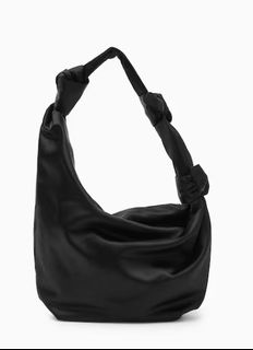 (Category: ) located in . Submitted by nas_closet17 (Listing ID 1406677384, Image 1). Description: .