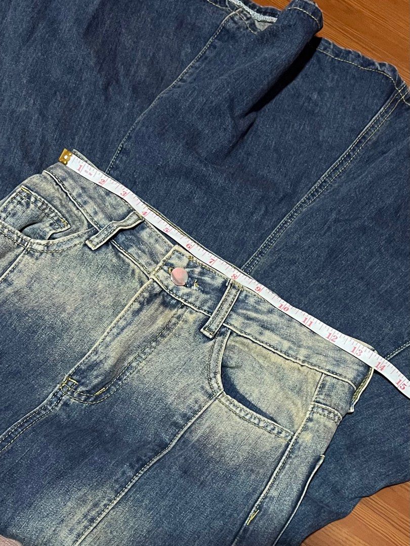 Denim Mermaid Skirt (Category: Skirts) located in Tuguegarao City. Submitted by aimurmere (Listing ID 1406715082, Image 2). Description: Denim mermaid skirt - Faded wash - Not stretchable Can fit S-M Waist (laid flat): 13.5 Length: 36 in Reminder: these is preloved, i got it from an ig shop, but rest assured it is in good condition (see photos). Colors may vary due to lighting. Fixed price. J&T delivery. GCash only..