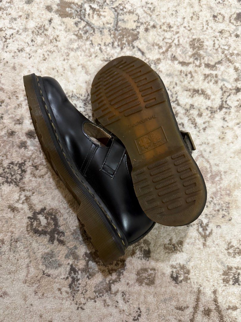 Dr. Martens Polley Black Shoes (Category: Loafers) located in Las Pinas. Submitted by lufstruck (Listing ID 1406658943, Image 3). Description: Slightly used Doc Martens Polley Love this pair! Still has its box :) .