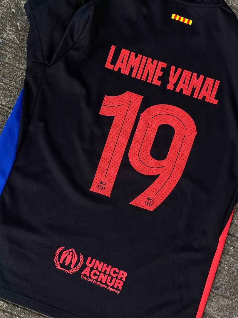 FC Barcelona Jersey Lamine Yamal #19 (Category: Activewear) located in Pililla. Submitted by justineolivar (Listing ID 1404487091, Image 2). Description: Authentic/Legit Dimes: W:19 L:21 Condition: Excellent Price Negotiable .