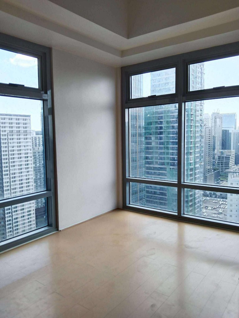 (Category: ) located in . Submitted by hvp.realtyinc (Listing ID 1406697564, Image 1). Description: .
