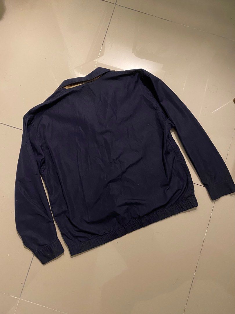 Harringtin Jacket (Category: Coats, Jackets and Outerwear) located in Seremban. Submitted by aidilfakhrii (Listing ID 1406802495, Image 3). Description: Pit 22 labuh 24 Tag missing Condition cun.