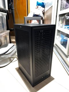 （分類：）位於 。 由 henrythelam 提交（商品編號 1406783449，圖片 1）。簡介： 。