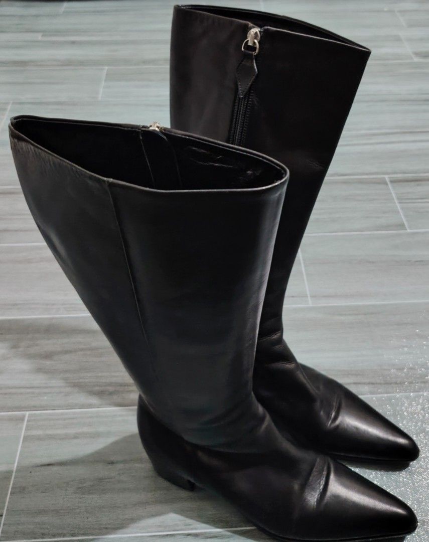 JIL SANDER - RAF SIMONS - Leather Knee-High Side Zip Boots (Category: Boots) located in Manila. Submitted by espesyaloffer (Listing ID 1406693045, Image 1). Description: JIL SANDER - RAF SIMONS - Leather Knee-High Side Zip Boots Condition : 9/10 Size : 36 Flaws : Cracks in the outsole. Need topy sole protector P5,000 + sf.