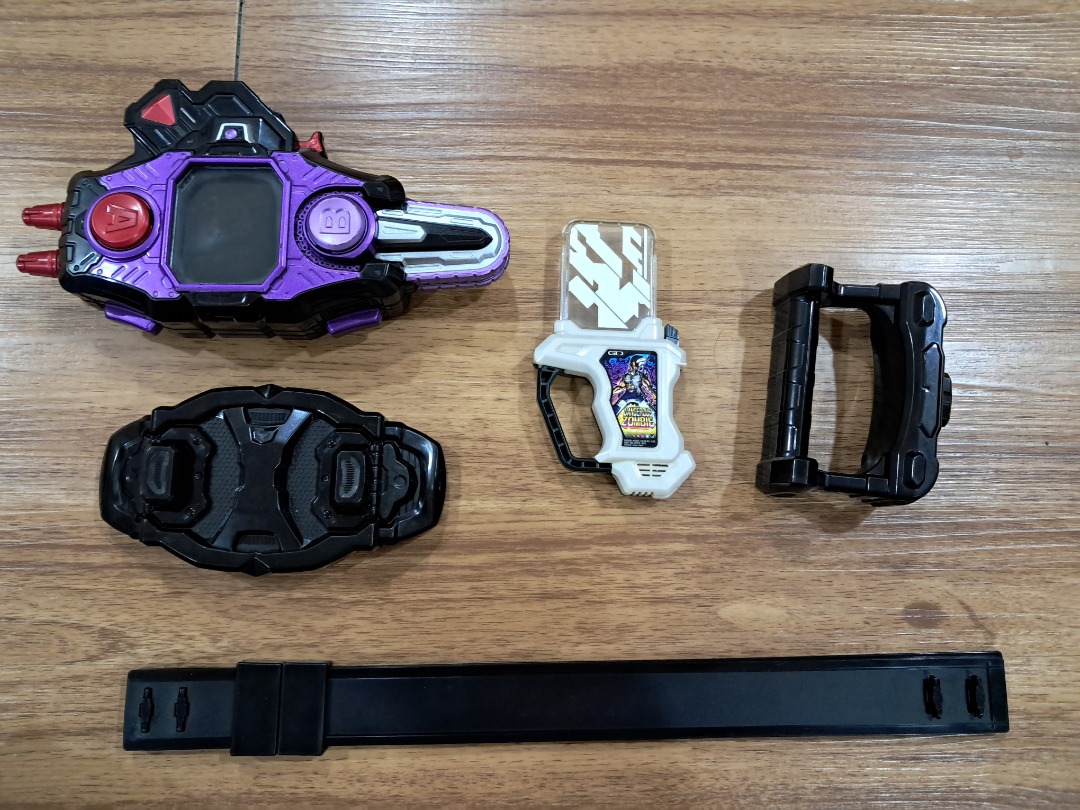 Kamen Rider Ex Aid BANDAI DX Buggle Driver Bugvisor & Dangerous Zombie ...