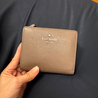 由 grace2ndhand (刊登 ID 1406648805，圖片 1) 提交，位於 的 (類別：)，說明：。