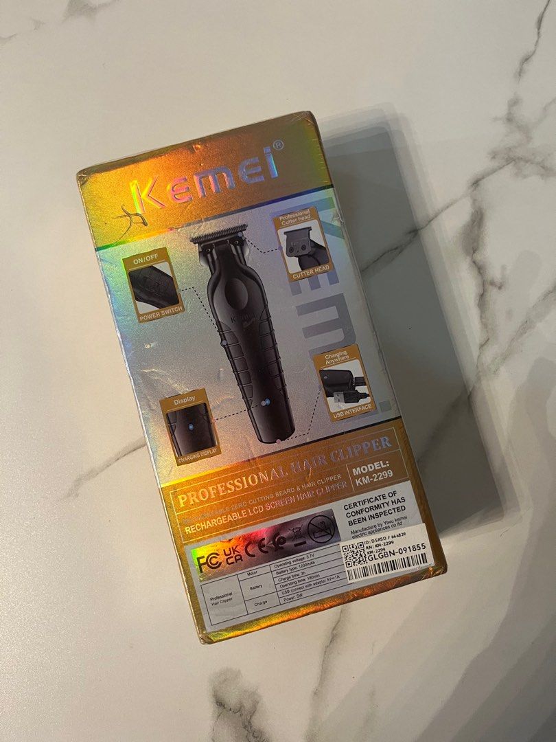 Kemei Hair Clipper (Category: Men's Grooming) located in Manila. Submitted by jenmadamba51150 (Listing ID 1406665101, Image 2). Description: Kemei Hair Clipper.