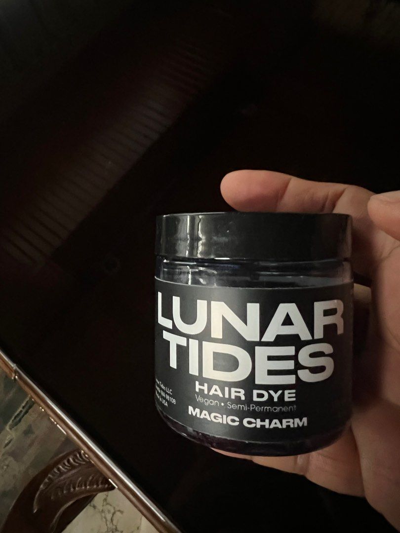 Lunar Tides Hair Dye Original (Category: Hair) located in Quezon City. Submitted by FullAndUnloading (Listing ID 1406677869, Image 2). Description: Original Lunar Tides Hair Dye Magic Warm Made in USA.