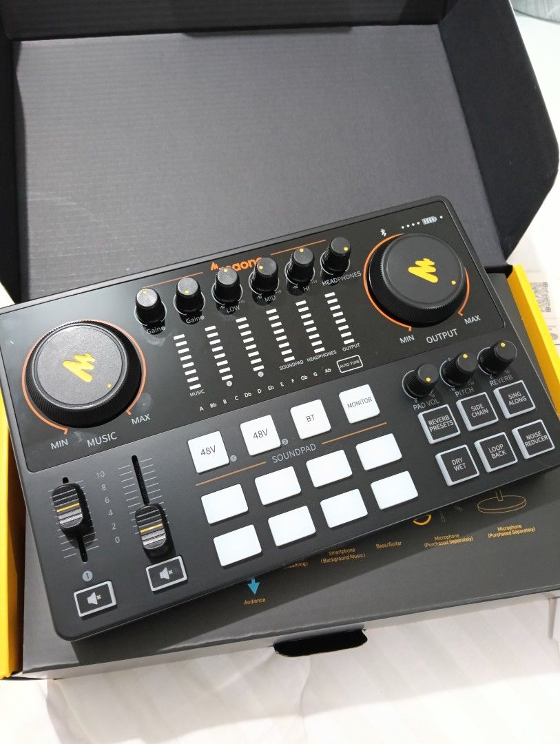 MaonoCaster E2 Gen2 Podcast Console