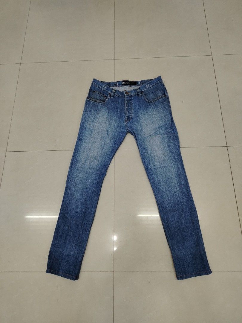 Men's Olive Green Jeans (Category: Jeans) located in San Pablo. Submitted by nhatzstuffz (Listing ID 1406761687, Image 3). Description: all guds As New LRG Pants size 32 price 899+sf Matix size 34 price 750+sf Dc Grey size 34 price 699+sf.