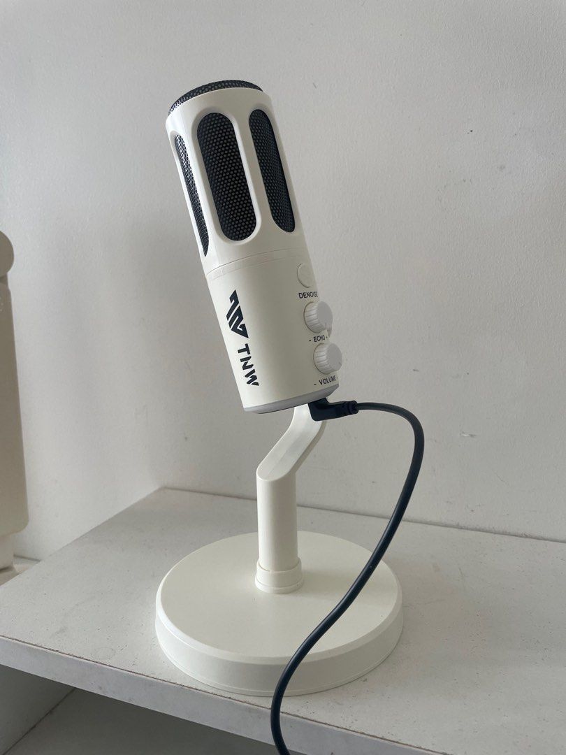 Microphone USB desktop Mic Audio (Category: Microphones) located in Makati City. Submitted by moonch4n (Listing ID 1406750107, Image 1). Description: RFS: don’t need it anymore .