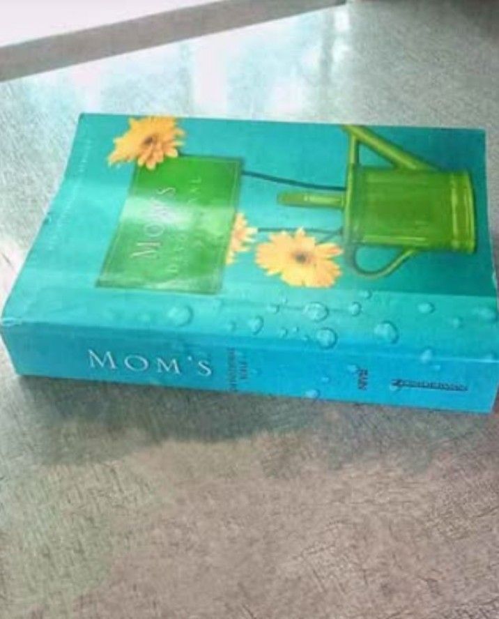 Mom's Devotional Bible NIV (Category: Religion Books) located in Bulacan. Submitted by everythingunderthesun22 (Listing ID 1406703501, Image 3). Description: - Uses New International Version - Includes a year-long Bible reading plan for mom - Features Daily Reading and Devotional - Feature beautiful design cover - Published by Zondervan Publishing House - Soft Bound Actual Book Size Height: 8 inches Width: 5 inches Thick: 2 inches .