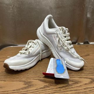 (Category: ) located in . Submitted by preloved8store (Listing ID 1406766706, Image 1). Description: .