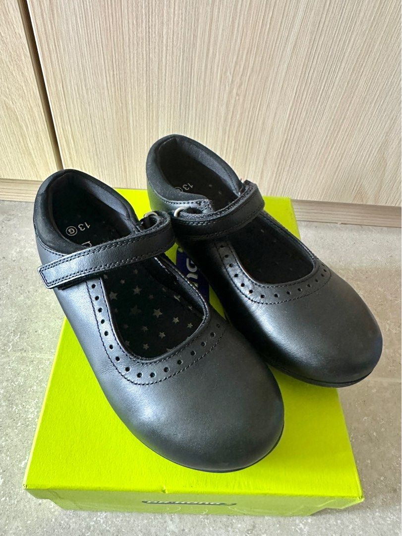 Next 黑色女童皮鞋 size 13 （分類：嬰兒及小童流行時尚）位於 Hong Kong。 由 et99987 提交（商品編號 1406677074，圖片 1）。簡介： 元朗站面交 or 順豐到付。
