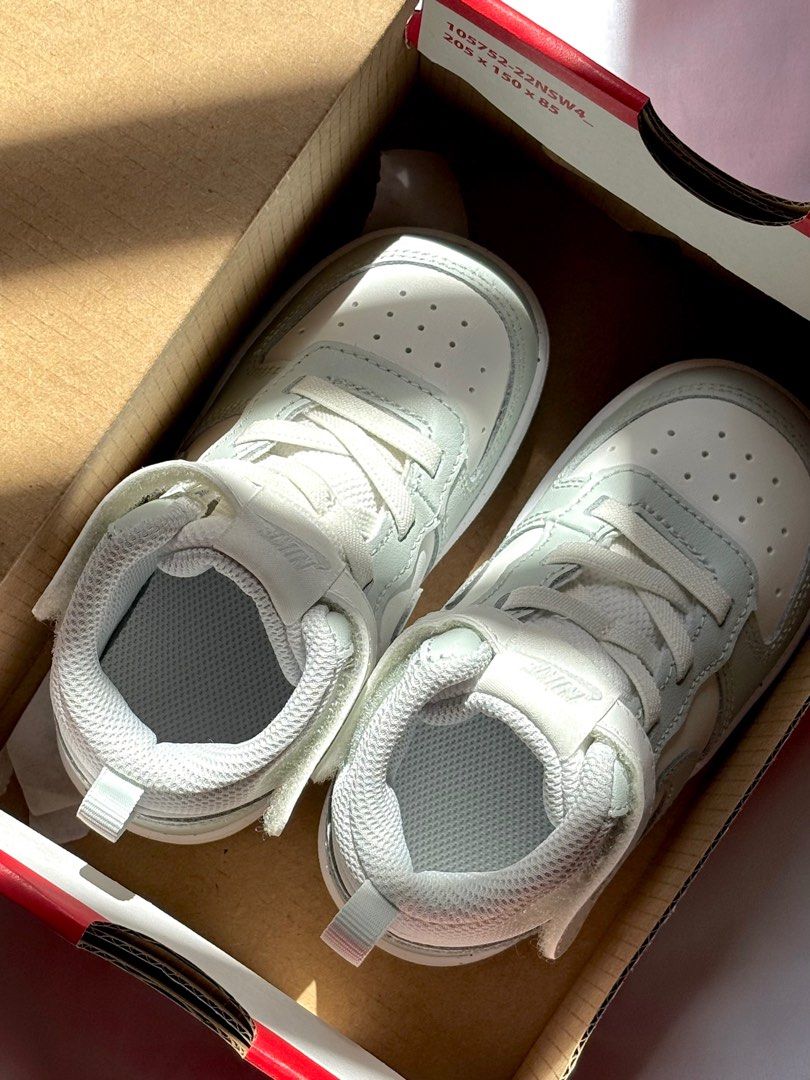 Nike Court Borough Mid 2 (TDV) - 7C (Category: Babies & Kids Fashion) located in Pasig City. Submitted by mariks (Listing ID 1406682971, Image 2). Description: ‼️TODDLER SHOES FOR SALE‼️ 👟NIKE COURT BOROUGH MID 2 (TDV) ⚪️SAIL/LIGHT SILVER-WHITE Size: UK 6.5 Cm 13 💯 Legit 💯 Brand new 📍Pasig 🏷️ 2,000 (negotiable) RFS: Wrong size .