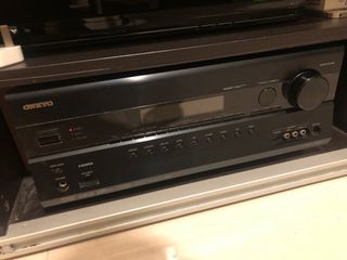 （分類：）位於 。 由 pierre_852 提交（商品編號 1406761932，圖片 1）。簡介： 。
