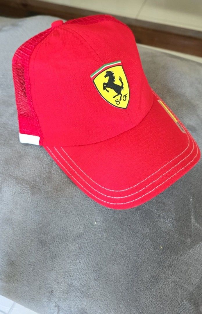 Original Ferrari Scuderia Red Cap (Category: Caps & Hats) located in San Juan City. Submitted by akioza (Listing ID 1406690381, Image 1). Description: scuderia ferrari original merch of Ferrari SCUDERIA FERRARI FORMULA 1 RACING CAP 2010'S ALONSO ERA kids or small youth adjustable new right now but by early Dec, im gonna make child wear for his coming 7th bday in ph party. no time wasters po pls... i bought this much higher in Dubai. just open to 